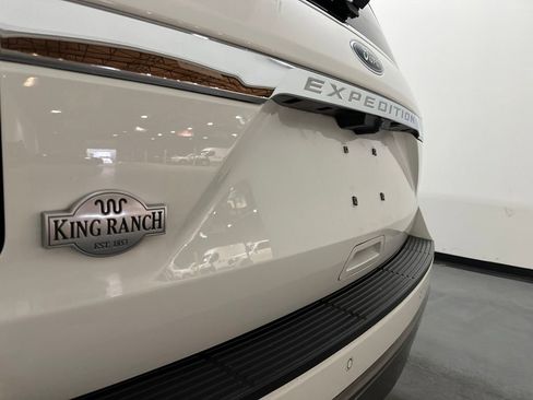 Used 2020 Ford Expedition King Ranch AWD/4WD image 12