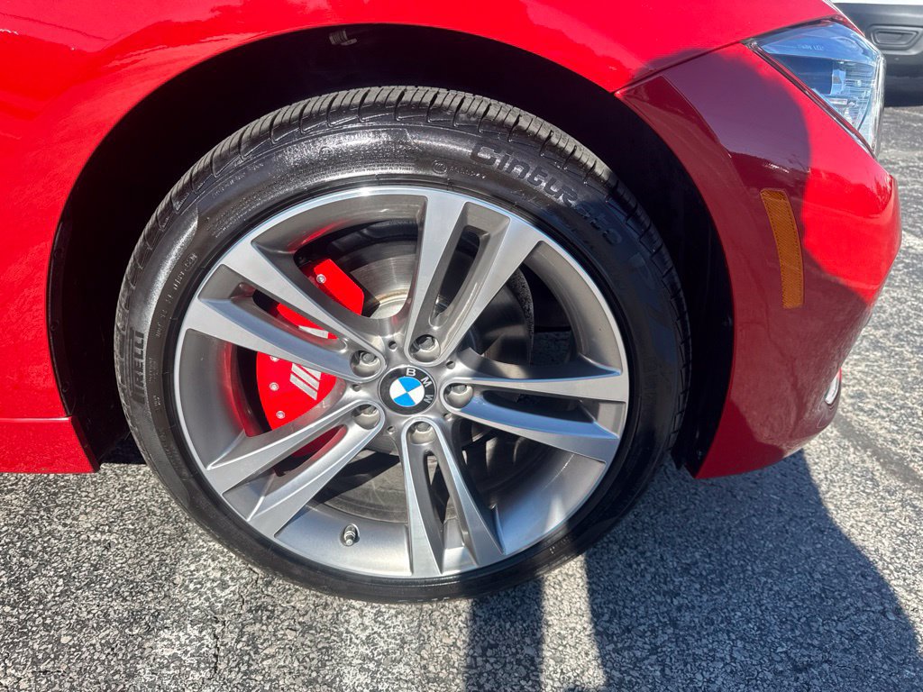Used 2018 BMW 330i xDrive Sedan AWD/4WD image 43