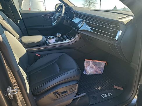 Used 2021 Audi Q8 Premium Plus w/ Premium Plus Package image 21