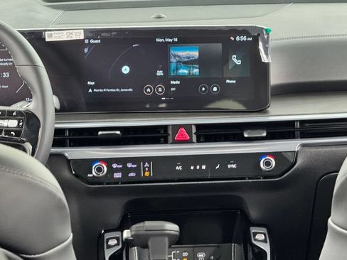 New 2026 Kia Sorento SX AWD/4WD image 18