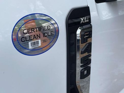 New 2026 Ford F450 XL w/ XL Chrome Package RWD image 7