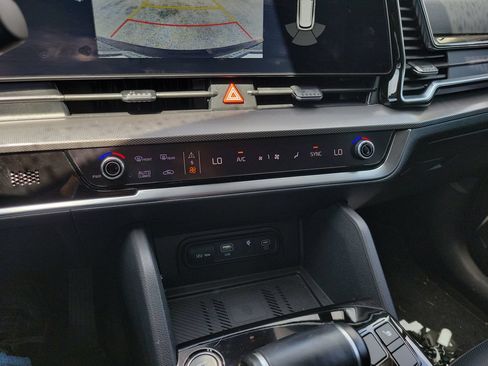 Certified 2023 Kia Sportage SX FWD image 30