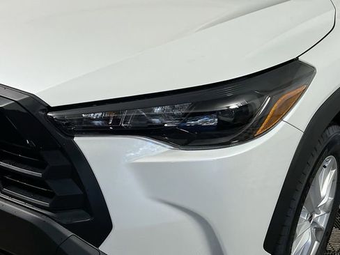 New 2026 Toyota Corolla Cross LE image 9
