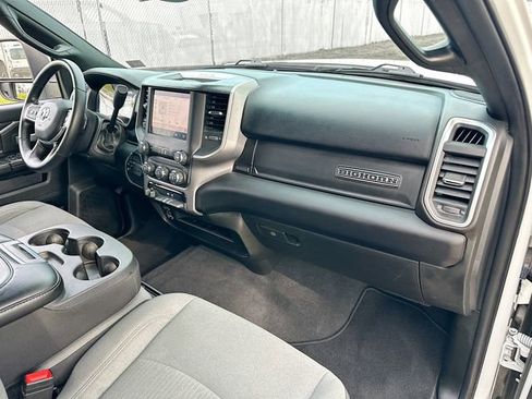 Used 2024 RAM 3500 Big Horn image 11