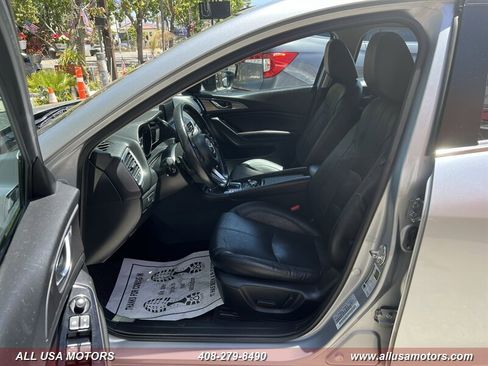 Used 2017 MAZDA MAZDA3 Grand Touring w/ Premium Equipment Package FWD image 20