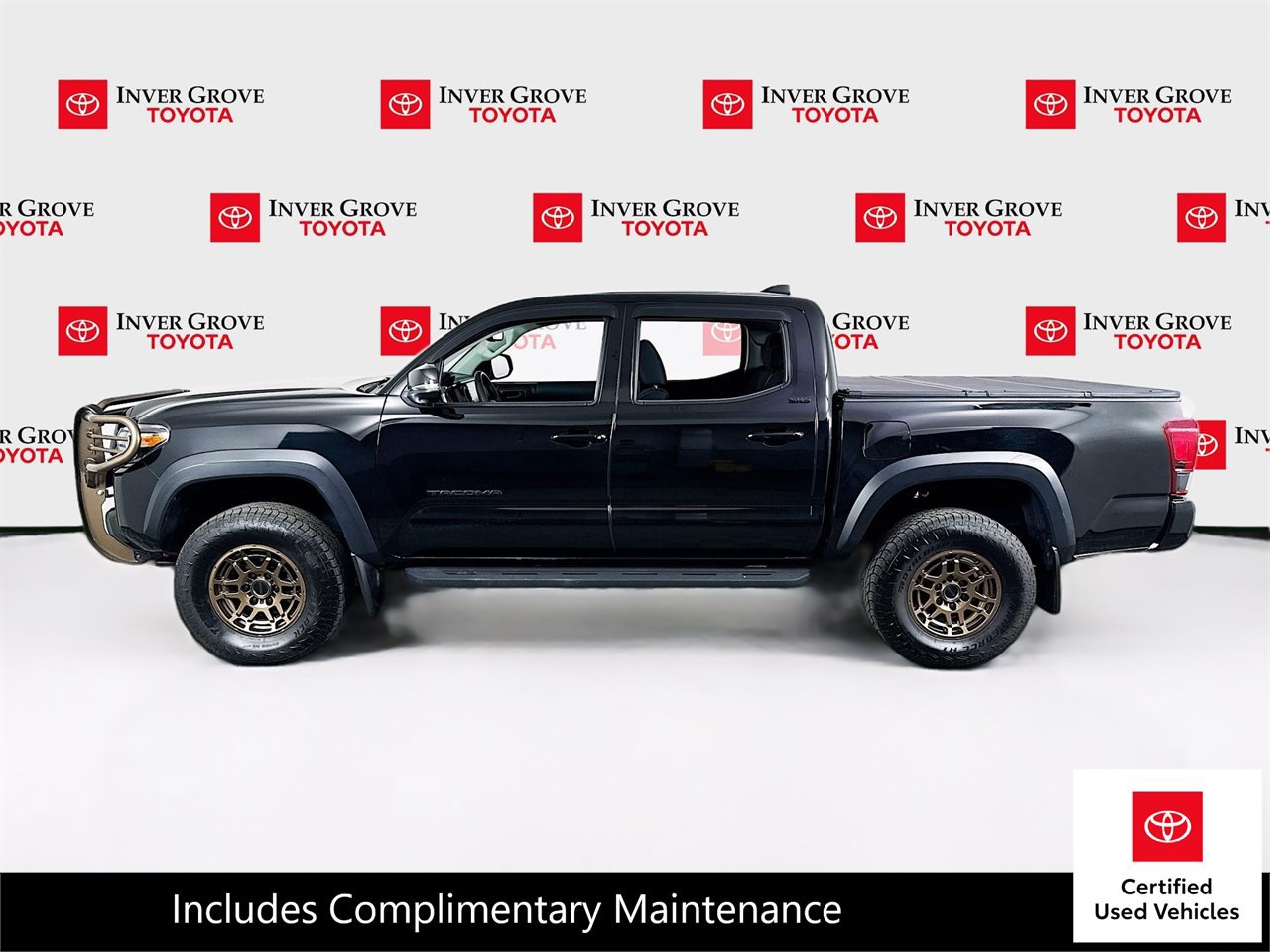 Certified 2023 Toyota Tacoma 4x4 Double Cab w/ Trail Edition image 8