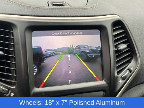 Used 2016 Jeep Cherokee Limited AWD/4WD image 13