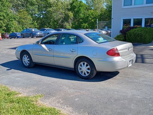 Used 2006 Buick LaCrosse CX FWD image 3