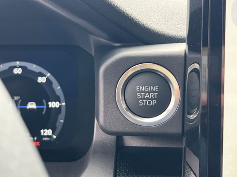 New 2025 Toyota 4Runner Limited image 28