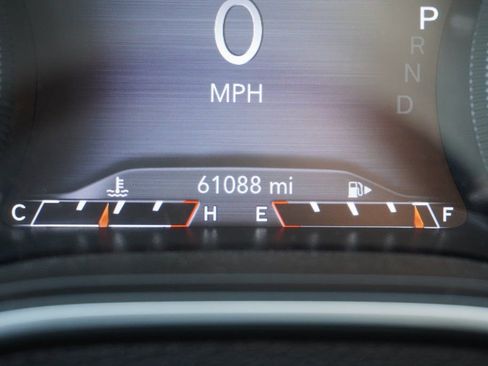 Used 2023 Jeep Cherokee Altitude Lux image 15