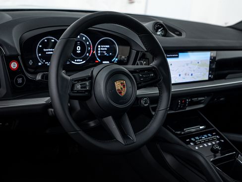 Certified 2026 Porsche Cayenne Coupe AWD/4WD image 13