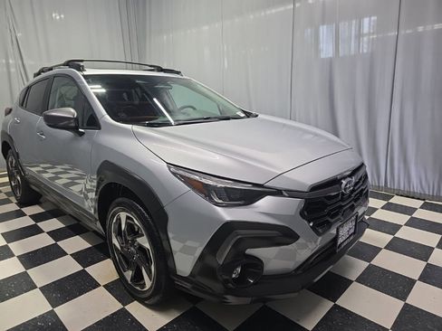 Certified 2025 Subaru Crosstrek 2.5i Limited w/ Popular Package #3A AWD/4WD image 3