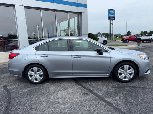 Used 2015 Subaru Legacy 2.5i AWD/4WD image 2