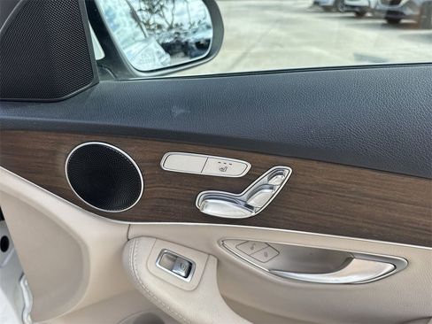 Used 2019 Mercedes-Benz C 300 Sedan image 46