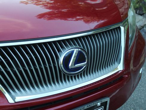 Used 2011 Lexus RX 450h AWD image 40