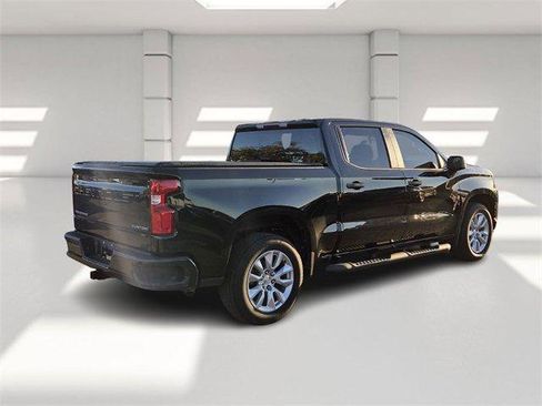 Used 2022 Chevrolet Silverado 1500 Custom w/ Safety Confidence Package image 5