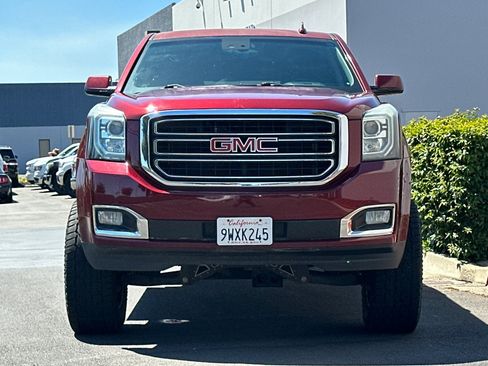 Used 2018 GMC Yukon XL SLE w/ SLE Value Package AWD/4WD image 9