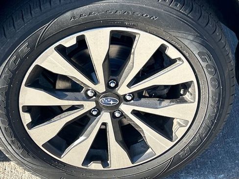 Used 2015 Subaru Outback 2.5i Limited image 15