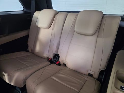 New 2026 Mercedes-Benz GLS 450 4MATIC image 13
