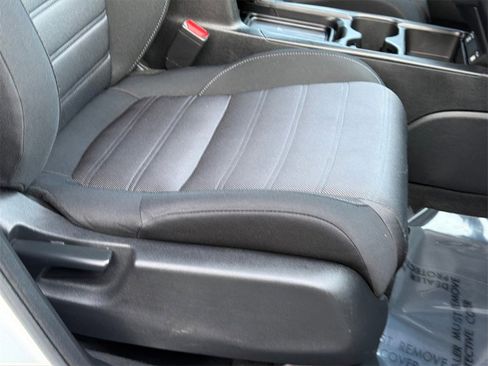 Used 2020 Honda CR-V EX image 12