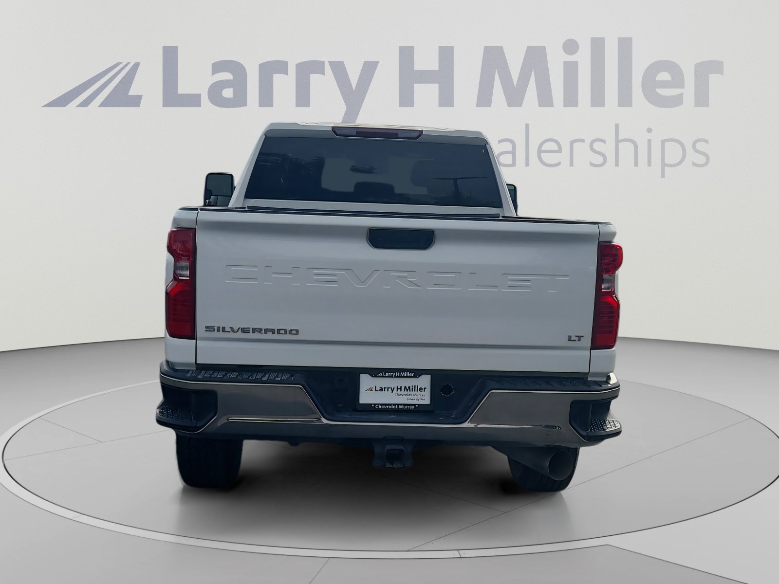 Used 2025 Chevrolet Silverado 2500 LT w/ Convenience Package AWD/4WD image 4