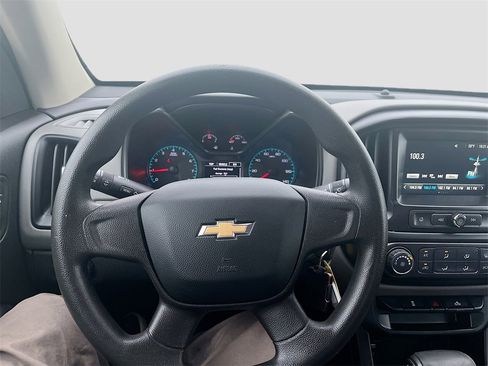 Used 2018 Chevrolet Colorado W/T image 11