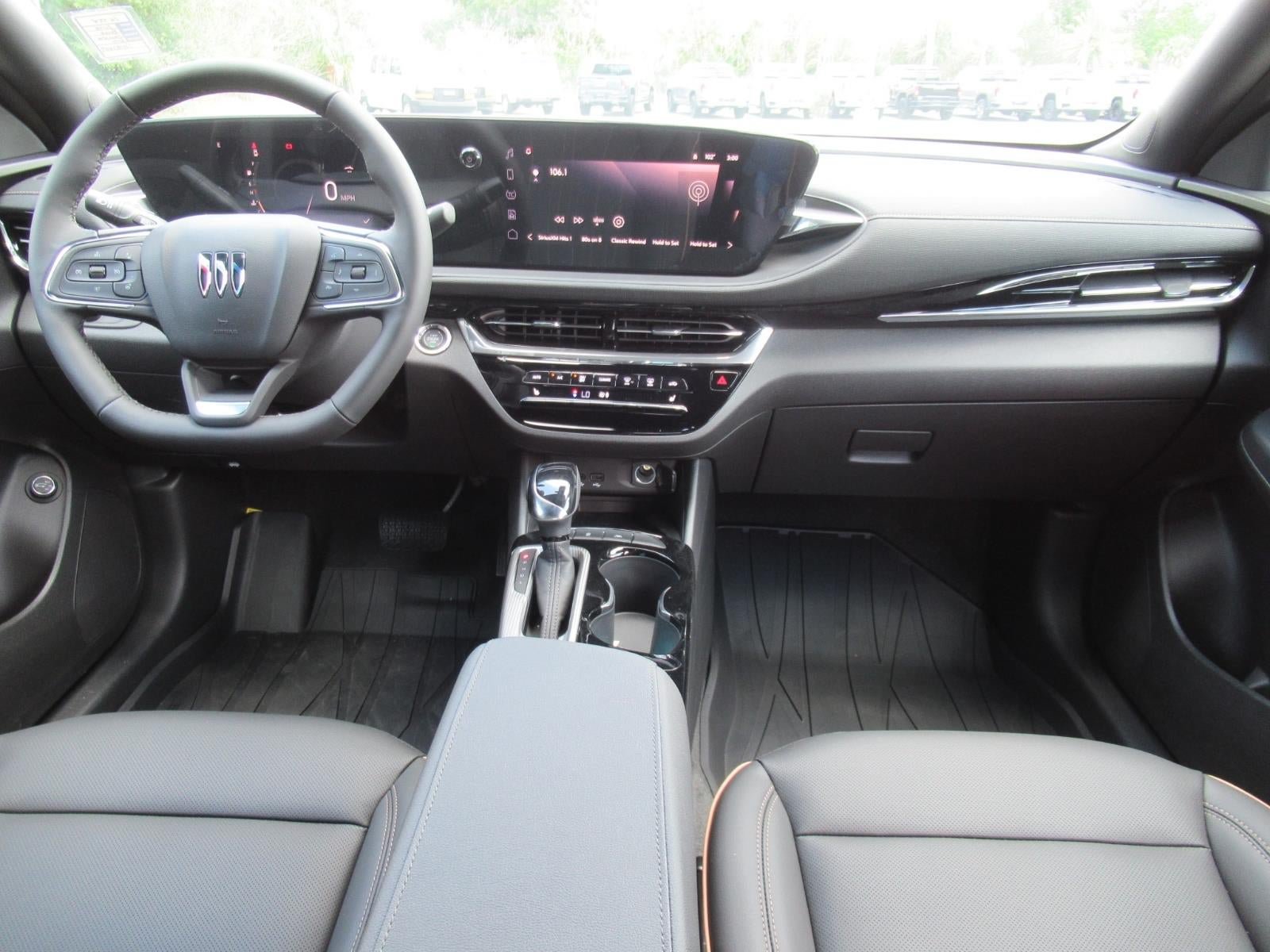 Used 2026 Buick Envista Avenir FWD image 12