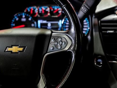 Used 2019 Chevrolet Tahoe LT AWD/4WD image 18