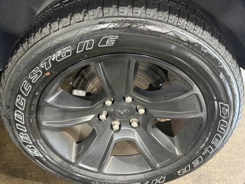 Used 2023 RAM 1500 Big Horn AWD/4WD image 30