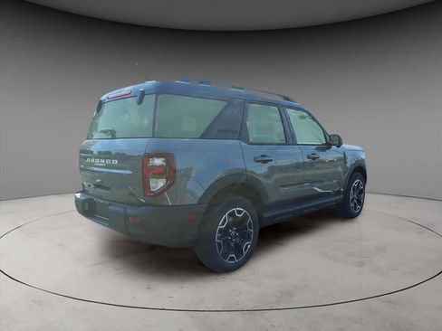 New 2025 Ford Bronco Sport Outer Banks w/ Outer Banks Tech Package+ AWD/4WD image 8