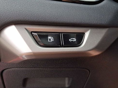 Used 2024 Lexus RX 350 Premium w/ Accessory Package (Z1) image 24