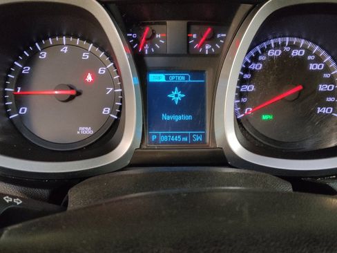 Used 2016 Chevrolet Equinox LS image 23