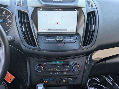 Used 2017 Ford Escape SE w/ Equipment Group 201A image 13