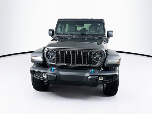 Used 2024 Jeep Wrangler Sport S w/ Convenience Group image 2