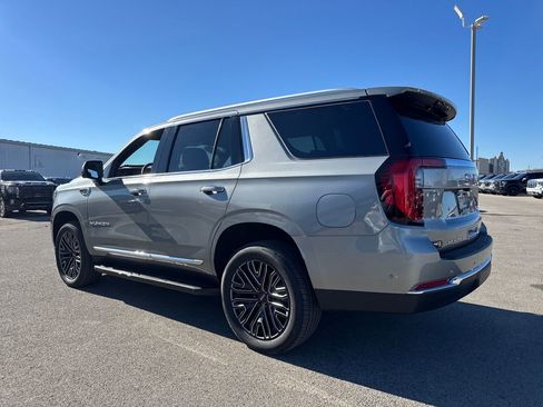 New 2026 GMC Yukon Elevation w/ LPO, Floor Liner Package AWD/4WD image 4