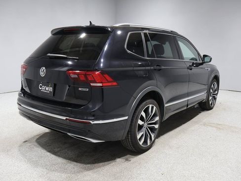 Used 2021 Volkswagen Tiguan SEL Premium R-Line image 2