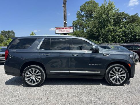 Used 2021 GMC Yukon Denali w/ Denali Premium Package RWD image 3