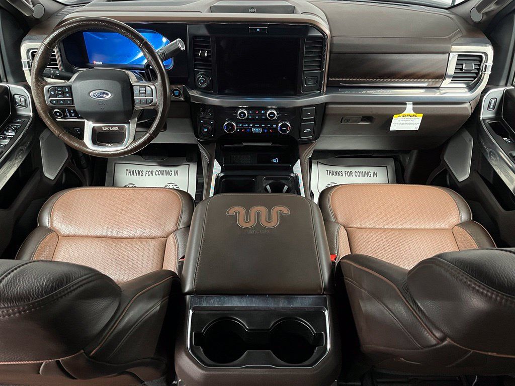 Used 2025 Ford F450 King Ranch AWD/4WD image 21