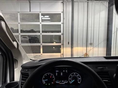 Used 2025 Ford Transit 250 Low Roof w/ Exterior Upgrade Package RWD image 7