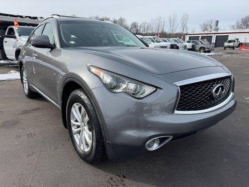 Used 2017 INFINITI QX70 AWD w/ Premium Package image 7