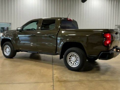 Used 2024 Chevrolet Colorado W/T image 6