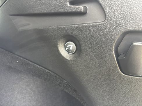 Used 2025 Honda Passport TrailSport image 32