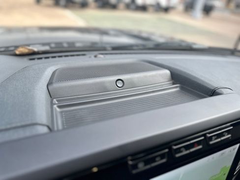 Used 2023 Ford F350 Lariat w/ Lariat Ultimate Package image 35