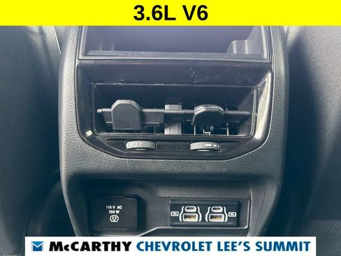 Used 2023 Jeep Grand Cherokee Altitude AWD/4WD image 40