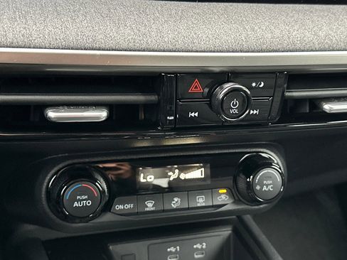 New 2026 Nissan Kicks SV image 20