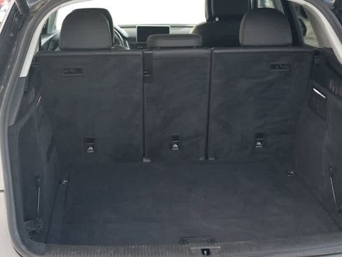 Used 2020 Audi Q5 2.0T Premium Plus w/ Premium Plus Package image 26