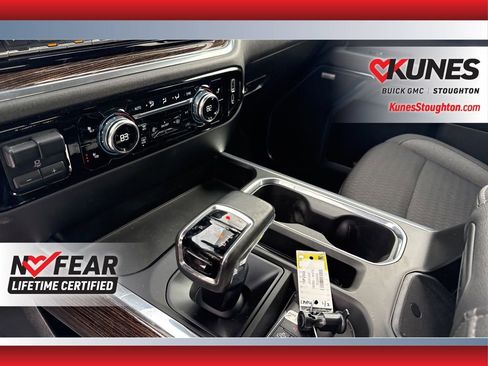 Used 2023 GMC Sierra 1500 Elevation w/ Preferred Package image 28