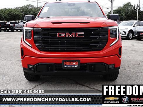 New 2026 GMC Sierra 1500 Elevation AWD/4WD image 2