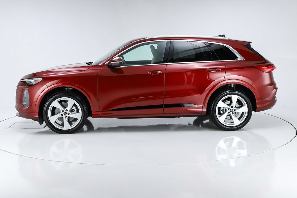 Used 2025 Audi Q5 Prestige AWD/4WD image 48