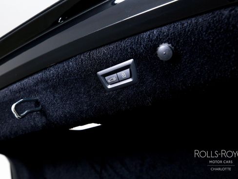 Used 2022 Rolls-Royce Ghost image 23